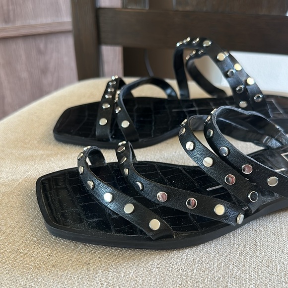 Dolce Vita Women’s Strappy Studded Slip On Sandals Flats Black Size 6W Wide - Picture 3 of 8